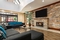 Days Hotel by Wyndham Allentown Airport Lehigh Valley - Relax in the hotel's spacious lobby.