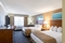 Clarion Detroit Airport - The standard room with 2 double beds includes complimentary WiFi. 