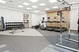 Hilton Garden Inn Ft Lauderdale Airport Cruise Port - Keep up with your gym routine in the hotel's 24 hour fitness center. 