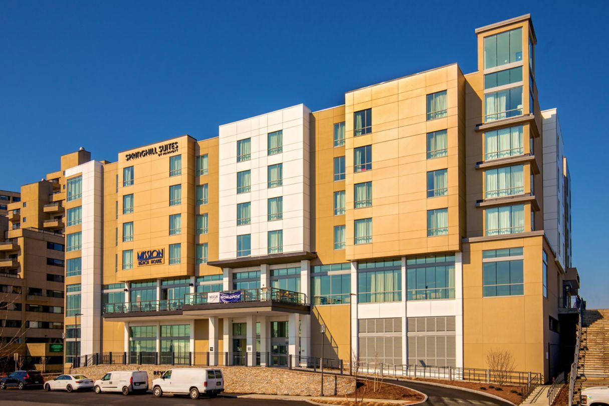 Springhill Suites by Marriott Boston Logan Airport Revere Beach - The Springhill Suites is only 4 miles from the Boston Logan Airport. 