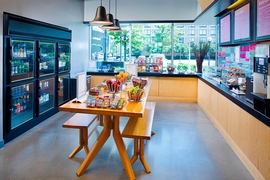 aLoft Philadelphia Airport - Grab a snack for your room, or on the go on the hotels convenience store.