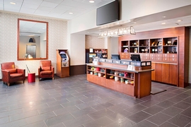 Four Points by Sheraton Philadelphia Airport - Check in with the friendly hotel staff at the front desk. 