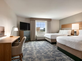 Candlewood Suites Syracuse Airport by IHG - The standard room with 2 double beds includes complimentary WiFi and a full kitchen.