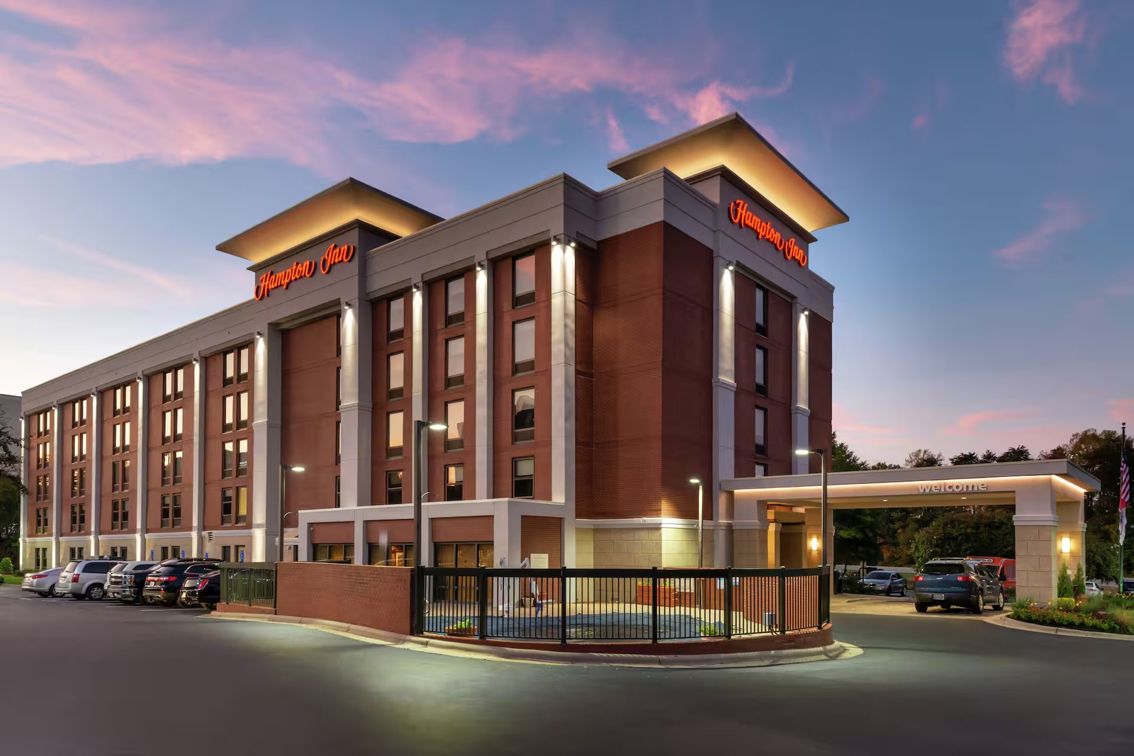 Hampton Inn Greensboro Airport - The Hampton Inn is conveniently located 2 miles from Greensboro Airport.