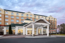 Hilton Garden Inn Raleigh Durham Airport - The Hilton Garden Inn is conveniently located 1/2 mile from the RDU Airport. 