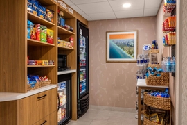 Hampton Inn Miami Airport West - Grab some snacks before your flight in the hotel's 24 hour pavilion pantry. 