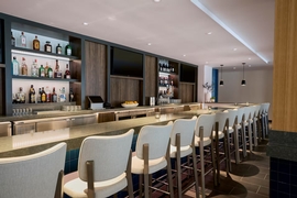 Hilton Garden Inn LAX Los Angeles Airport - Grab a drink at the hotel's lounge.