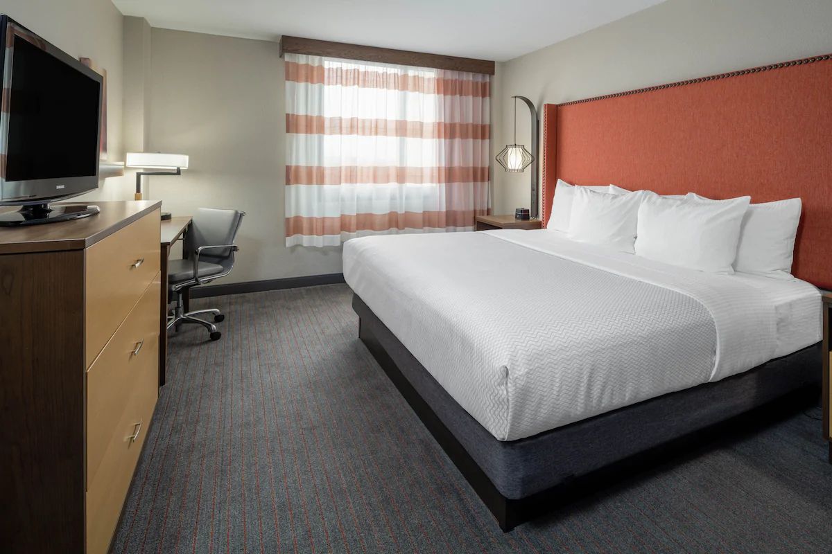 hotel la quinta inn & suites los angeles international airport