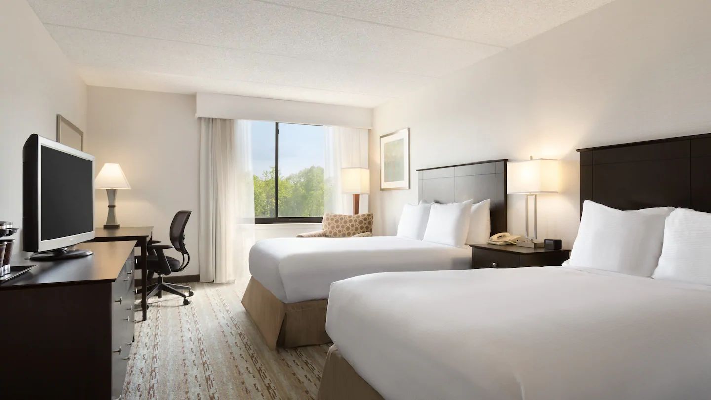 Travel Agent Exclusives - Doubletree By Hilton Hartford Bradley Airport ...