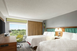 Hampton Inn & Suites FLL Airport South - The standard room with two double beds includes complimentary WiFi. 