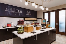 Hampton Inn & Suites Miami Airport South Blue Lagoon - Enjoy breakfast at the hotel prior to catching your transfer or heading home. 