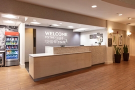 Hampton Inn & Suites Miami Airport South Blue Lagoon - Arrange transfers with the front desk upon arrival. 