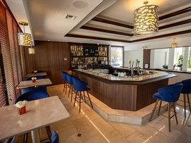 Regency Miami Airport by Sonesta - The hotel bar is open 5pm-10pm daily.