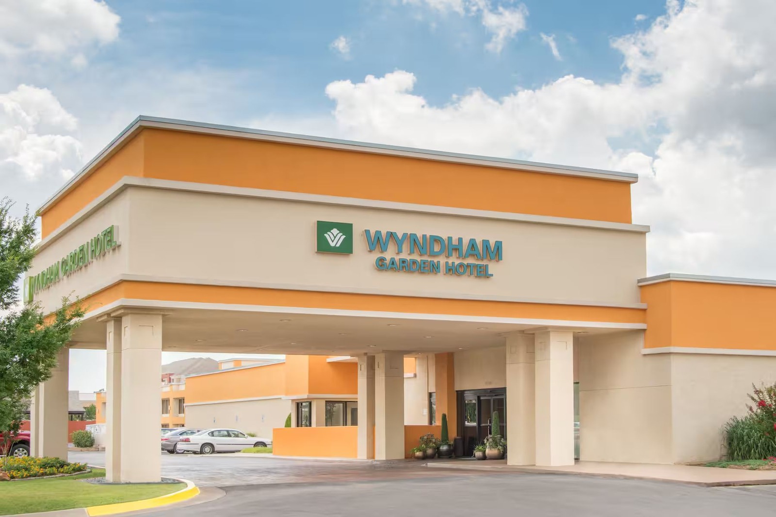 Wyndham Garden Hotel Oklahoma City Airport - The Wyndham Garden is conveniently located within 3 miles of the OKC Airport. 