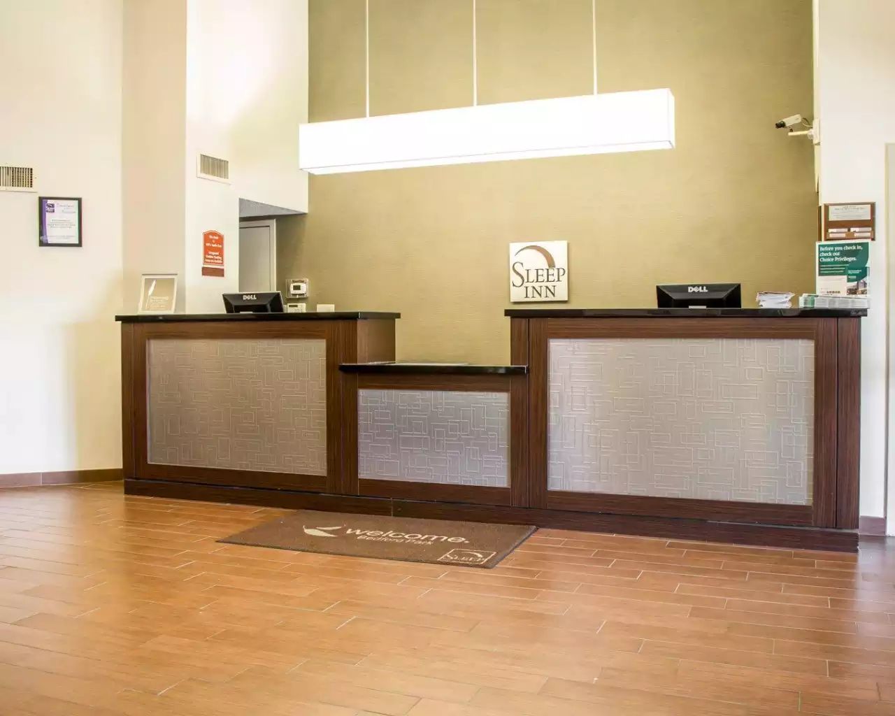 Sleep Inn Midway Airport Bedford Park Il internationalholidays.com