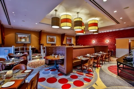 DoubleTree Hotel Alsip Chicago Midway Airport - Enjoy a meal at the hotel's restaurant. 