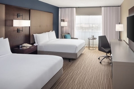 DoubleTree by Hilton Newark Airport - The standard room includes a 37 inch TV, in room coffee maker, and a desk with an ergonomic chair.