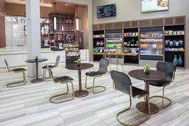 DoubleTree by Hilton Newark Airport - Pick up snacks and drinks at the hotel's grab and go market. 