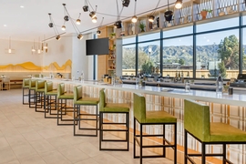 Cambria Hotel Burbank Airport - Unwind with a drink at the hotel's onsite lounge, as well as grab a bite to eat at their restaurant. 
