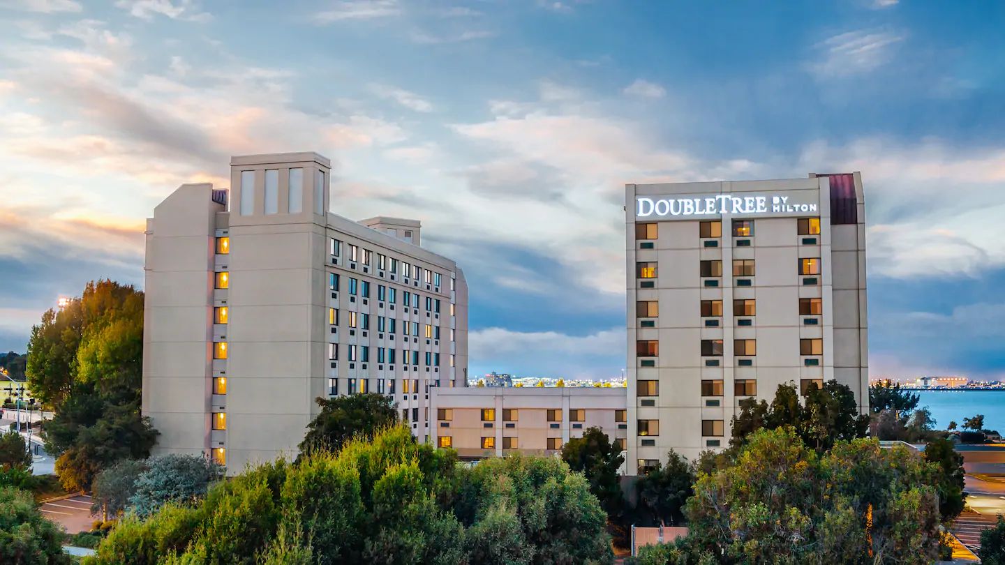 DoubleTree by Hilton San Francisco Airport - The DoubleTree is located just minutes from San Francisco International Airport. 