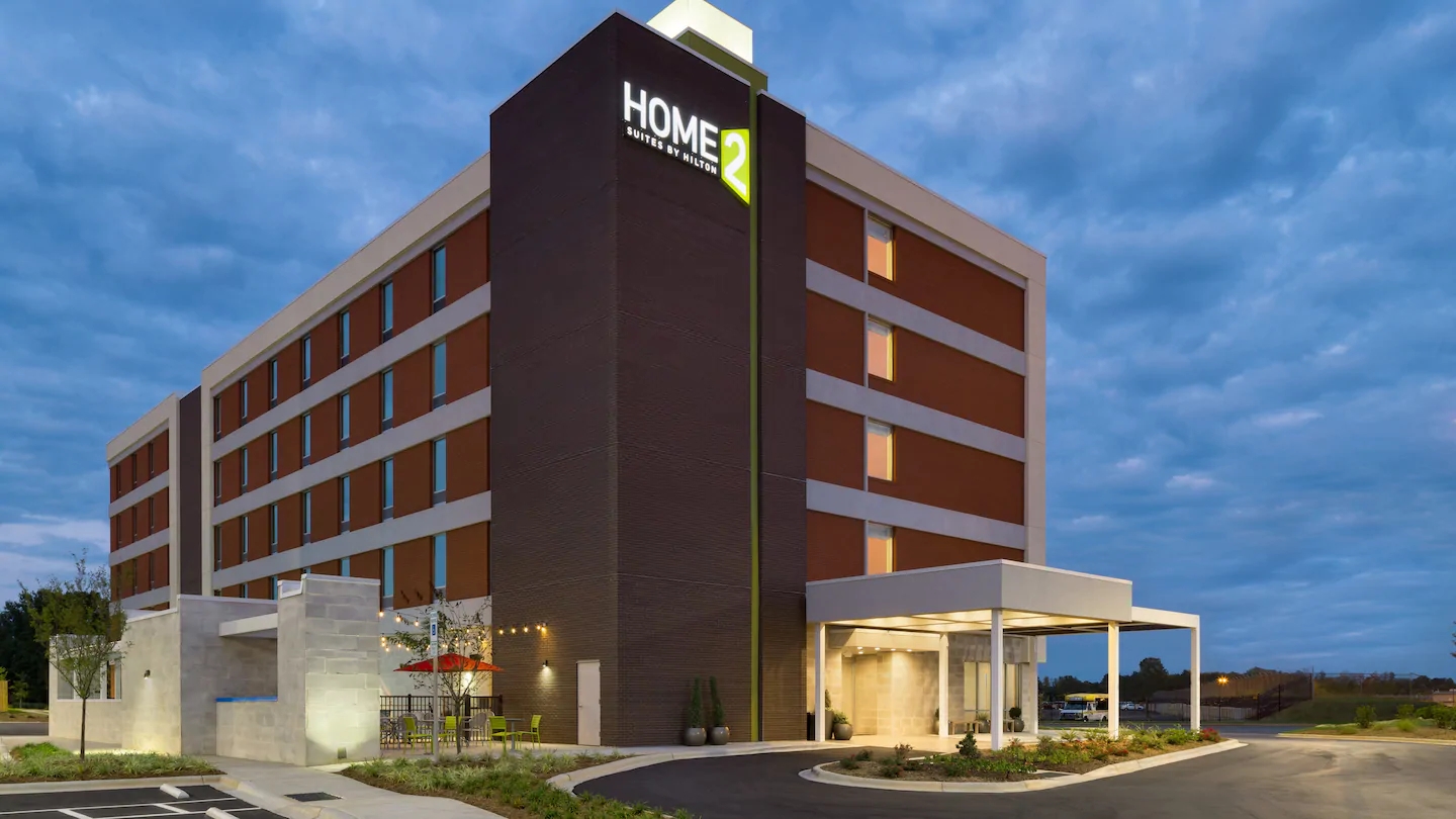 Home2 Suites Charlotte Airport - The Home2 Suites is only 1.5 miles from Charlotte Douglas International Airport.
