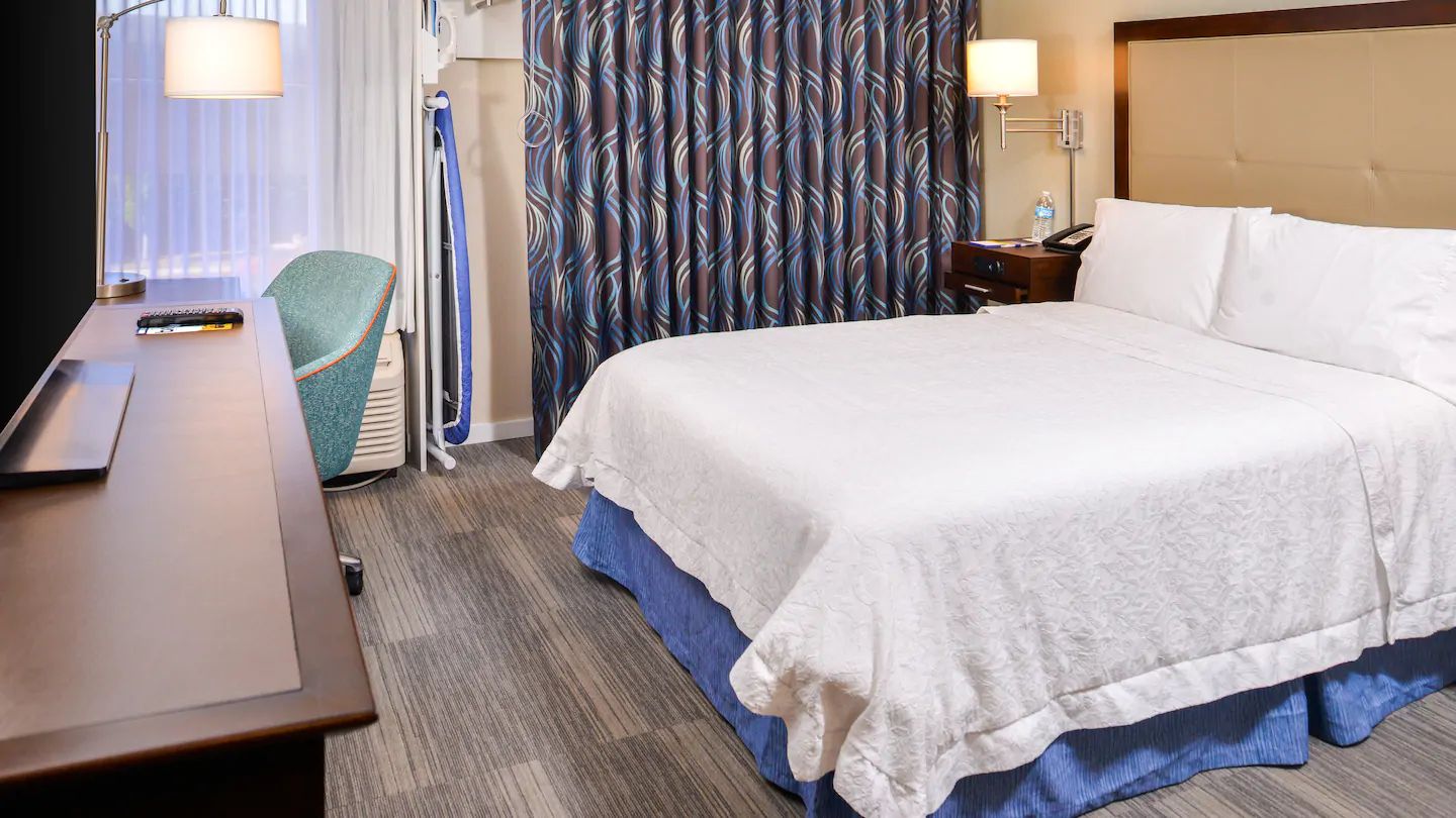 Travel Agent Exclusives Hampton Inn Seattle Airport Seattle WA