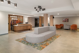 Hampton Inn Philadelphia Airport - Arrange airport transfers with the front desk upon arrival. 