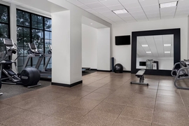 Embassy Suites Nashville Airport - Keep up with your gym routine in the hotel's 24 hour fitness center.